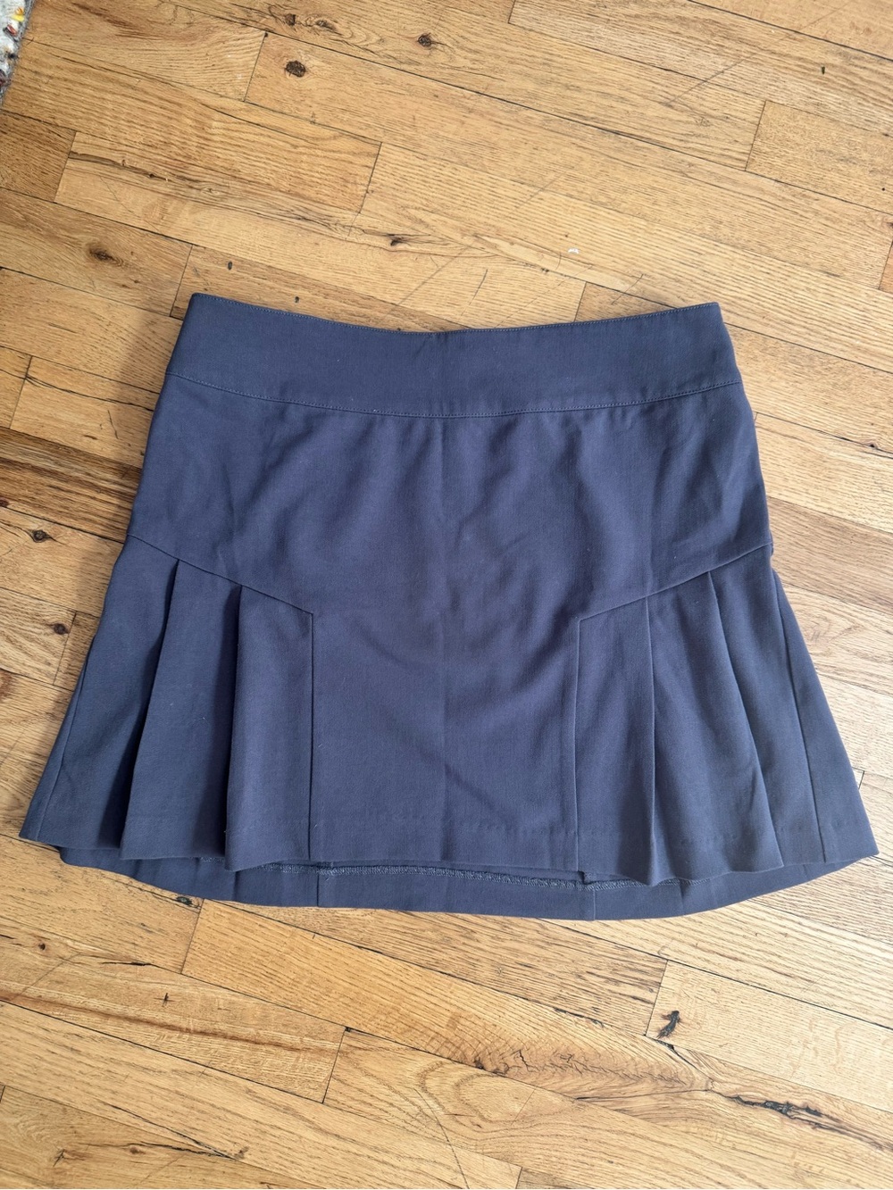 Kensie Pleated Mini Skirt Grey